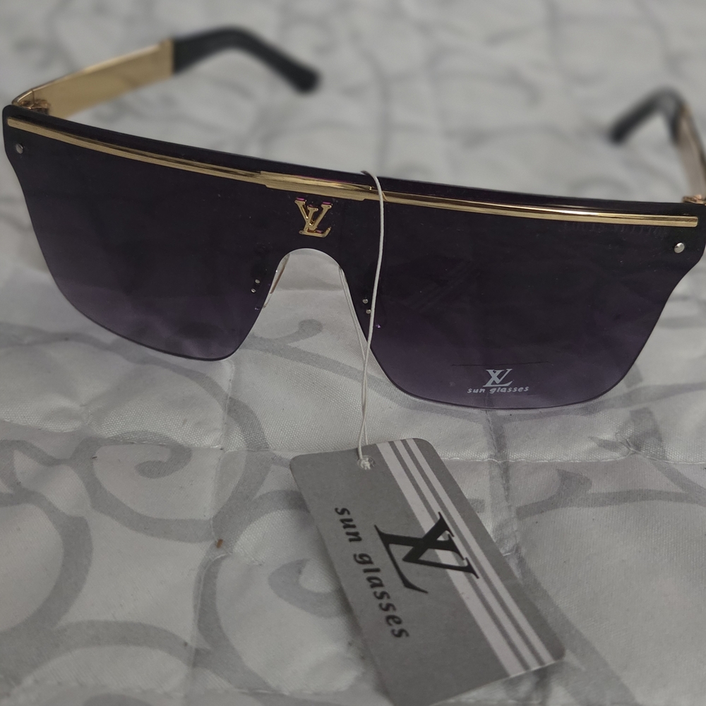 Louis Vuitton Gold and Black Sunglasses
